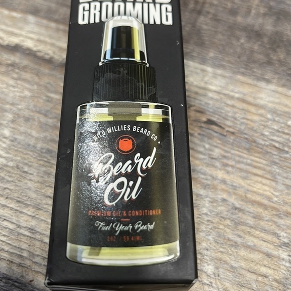 Beard grooming- beard oil - Picture 3 of 3